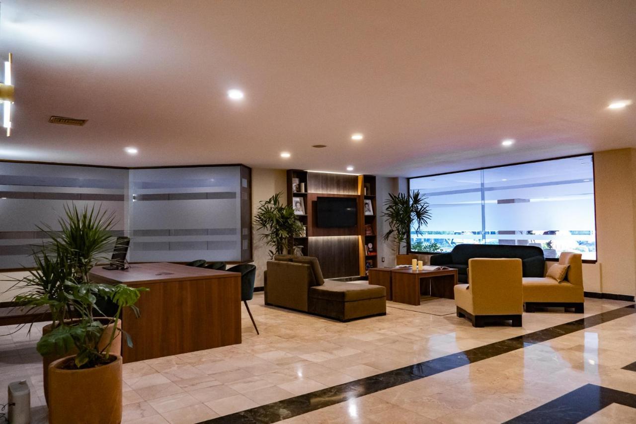 Best Western Plus Plaza Florida & Tower Irapuato Ngoại thất bức ảnh