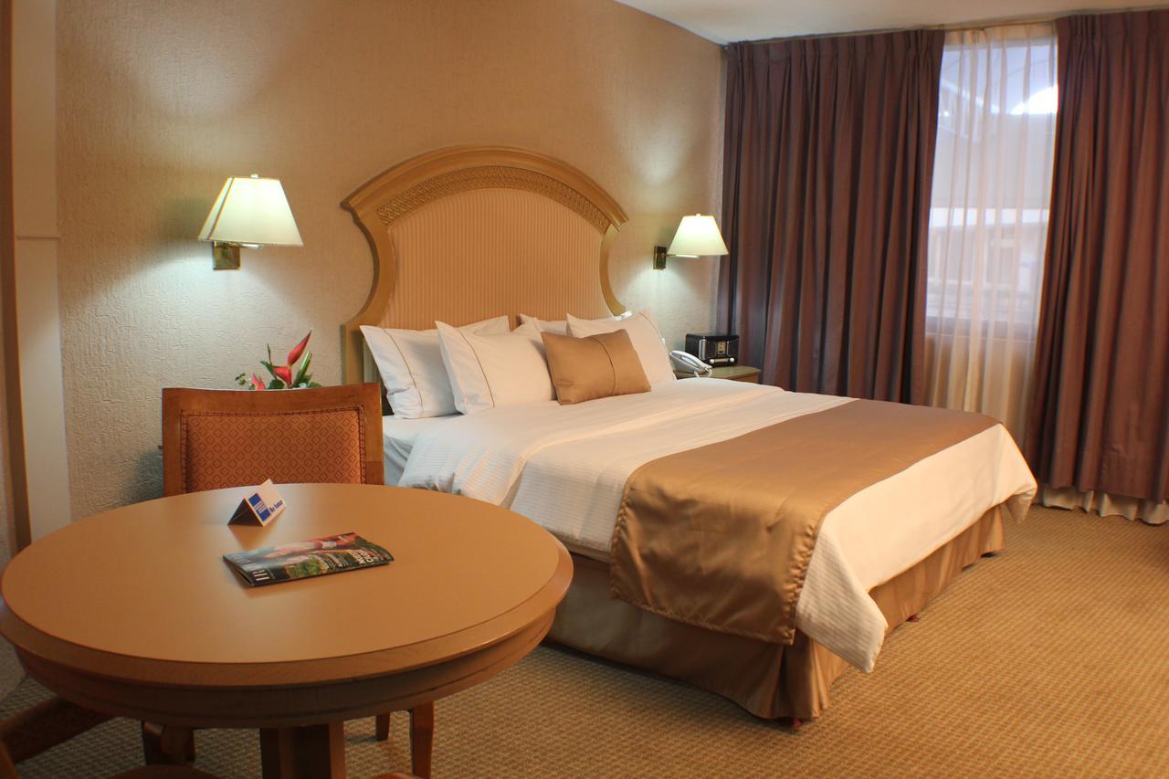 Best Western Plus Plaza Florida & Tower Irapuato Ngoại thất bức ảnh